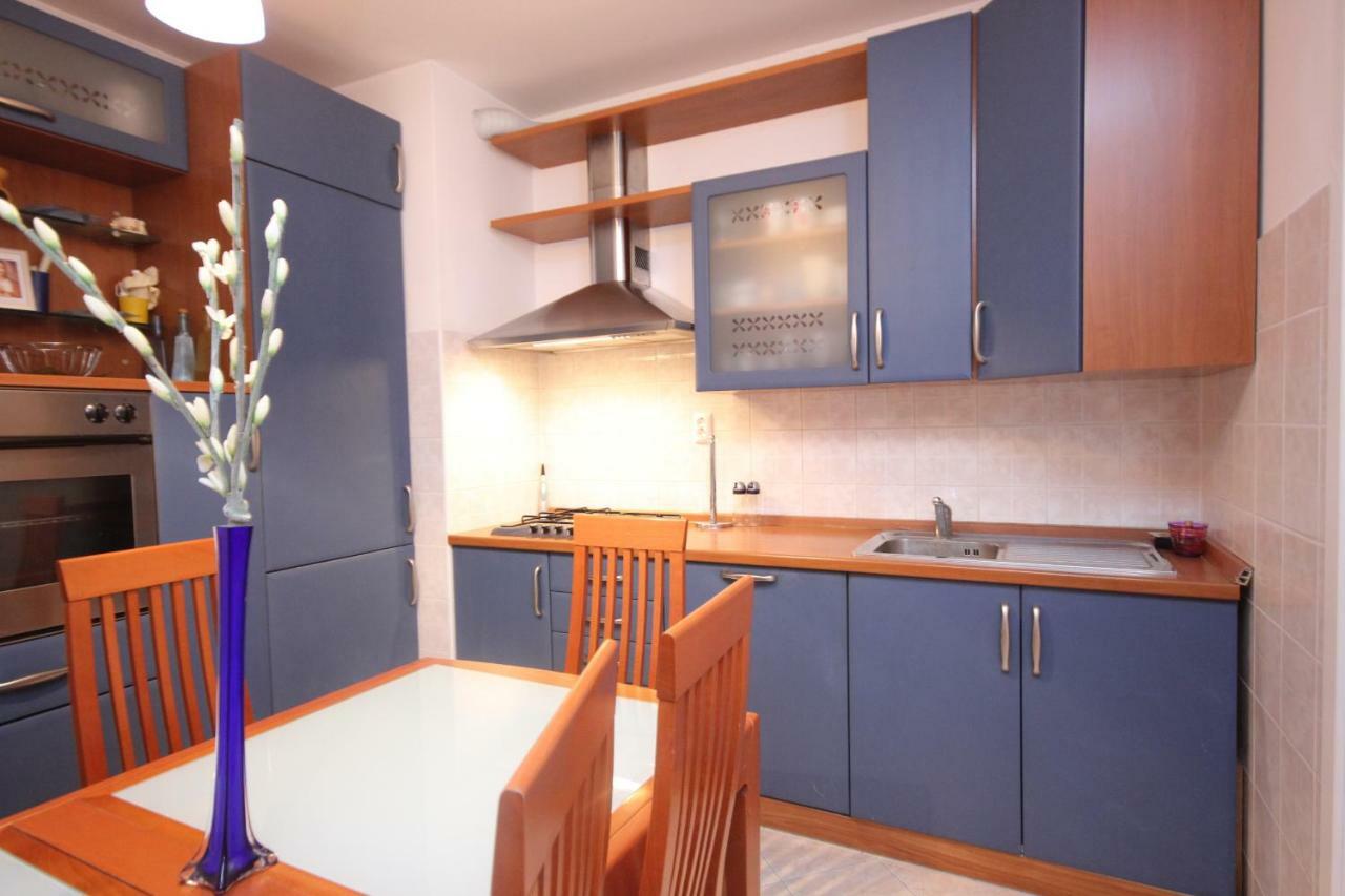 Apartment Karlo Near The Most Beautiful Beach Znjan Split Bagian luar foto
